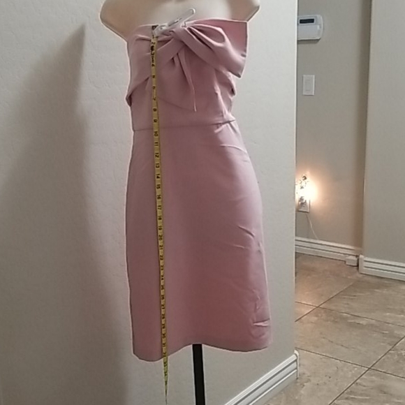 Dress - Picture 3 of 8